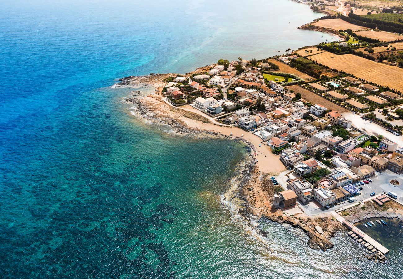 Villa in Noto - Beach front villa in Calabernardo, Noto, Sicily