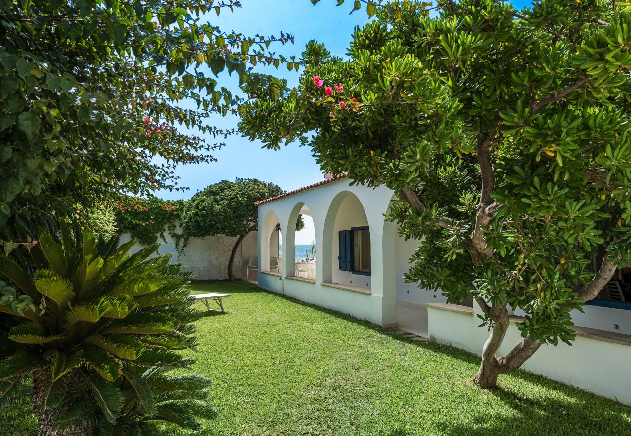 Villa in Noto - Beach front villa in Calabernardo, Noto, Sicily