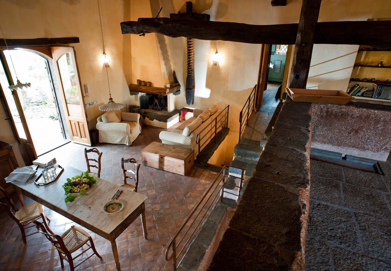 House in Trecastagni - Typical country villa for families near Etna, Sicily