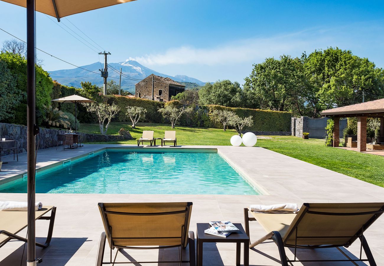 Villa in Viagrande - Luxury villa with pool and gym near Etna, Sicily