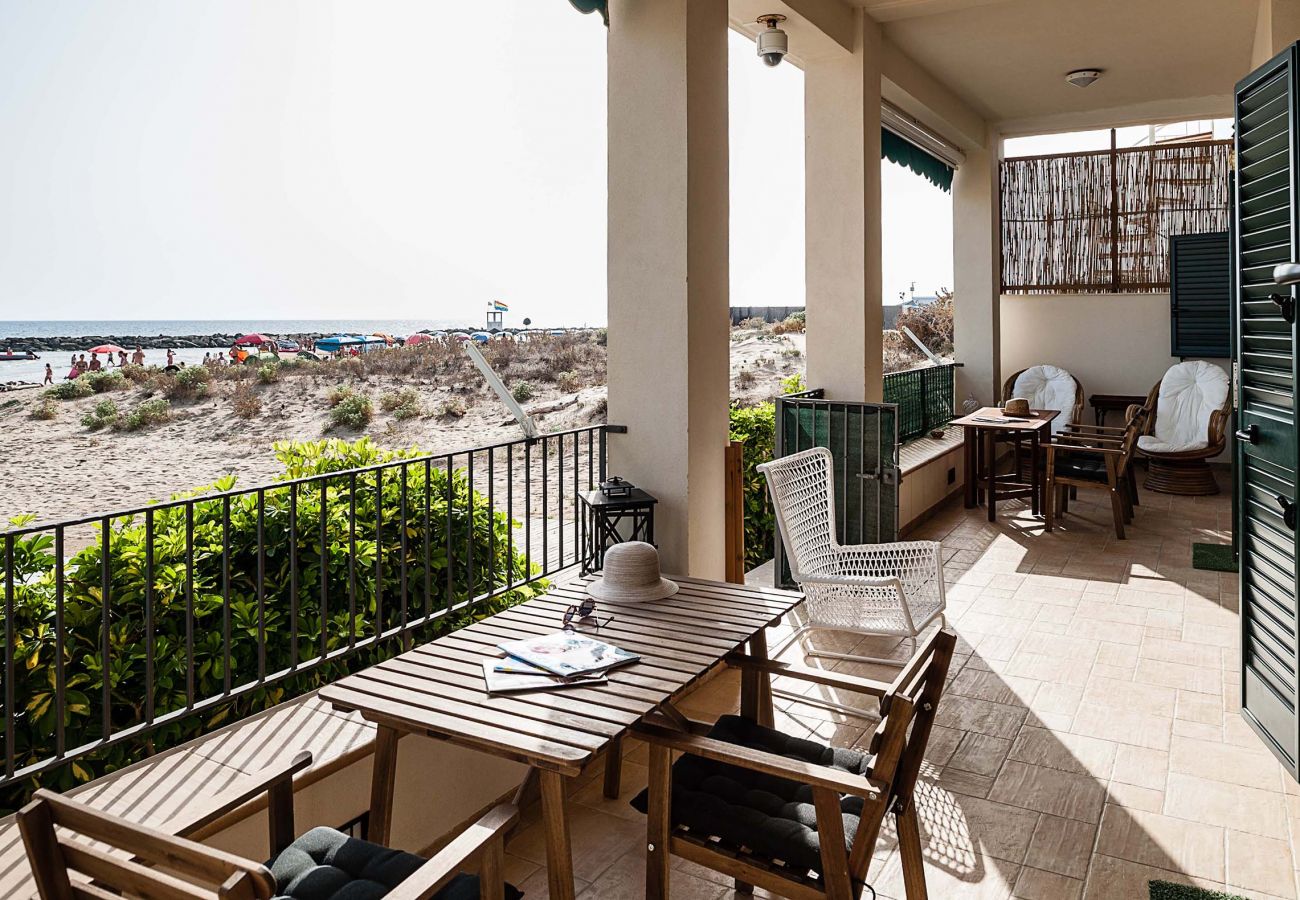 Apartment in Scicli - Apartment with terrace and direct access to a sandy beach, Donnalucata, Scicli, Sicily - Vela