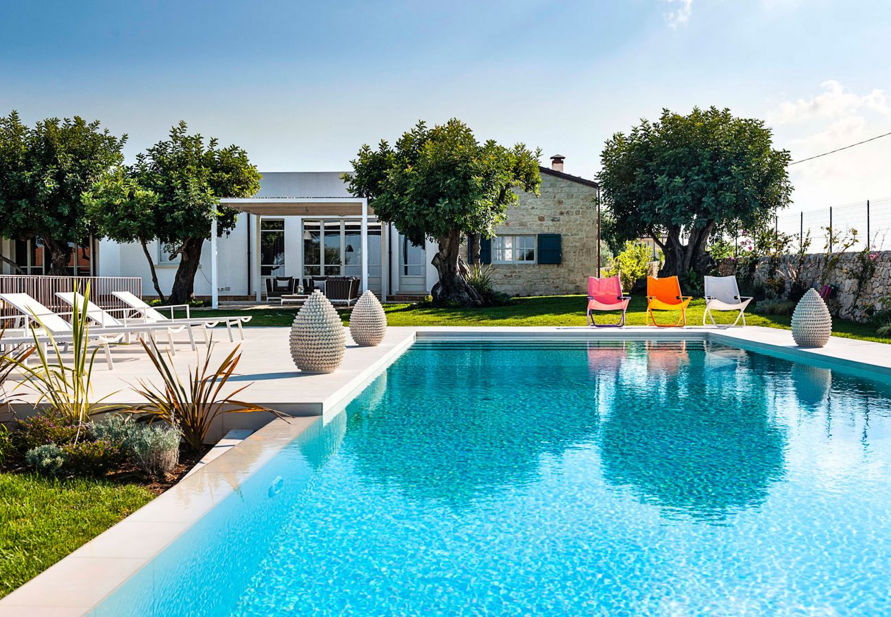 Villa in Frigintini - Luxury villa with pool in Modica, Sicily – 10 pax