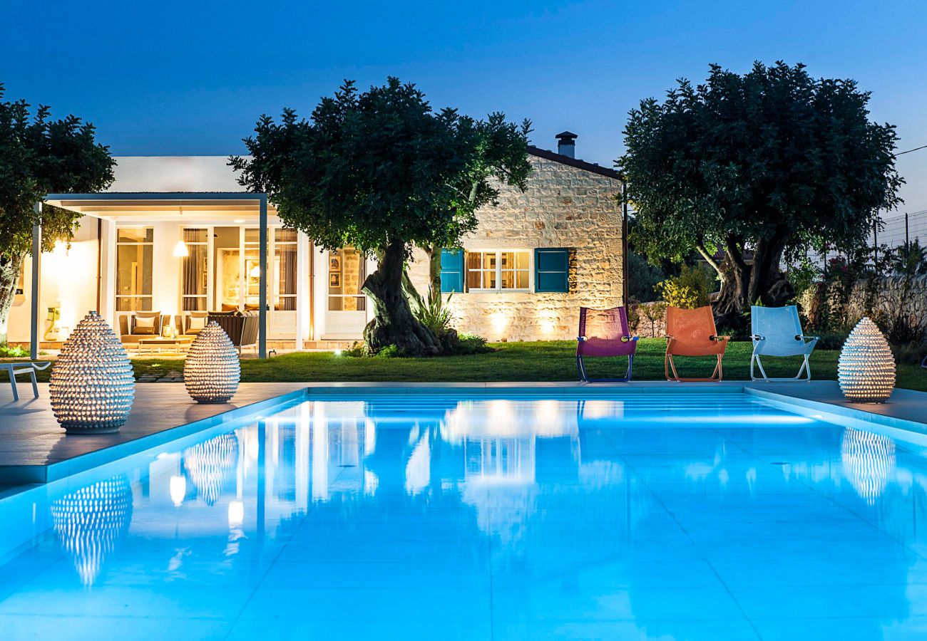 Villa in Frigintini - Luxury villa with pool in Modica, Sicily – 10 pax