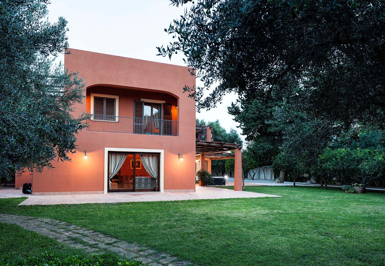 Villa in Marsala - Nice villa with pool, 1 km from sea, Marsala, Sicily - 10 pax