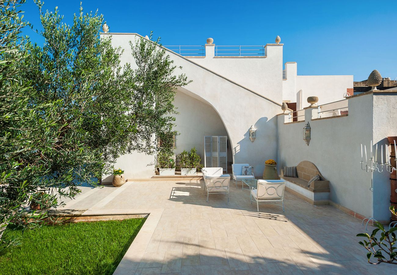 Villa in Misiliscemi - Splendid villa with pool and private wellness area. Non far from the sea