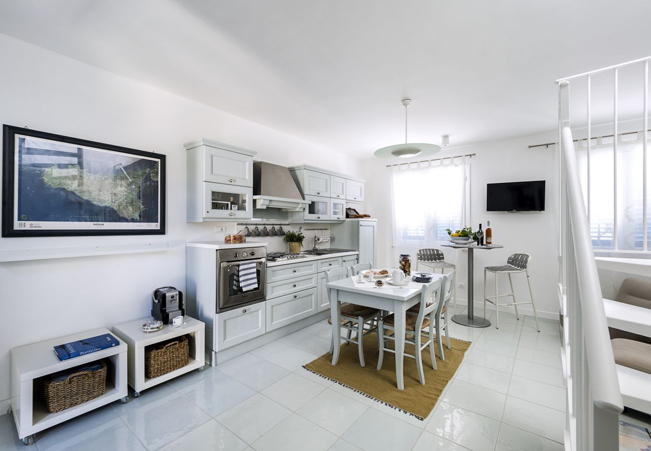 Apartment in San Vito Lo Capo - Apartment with terrace, 80 metres from the beasch of San Vito lo Capo, Sicily