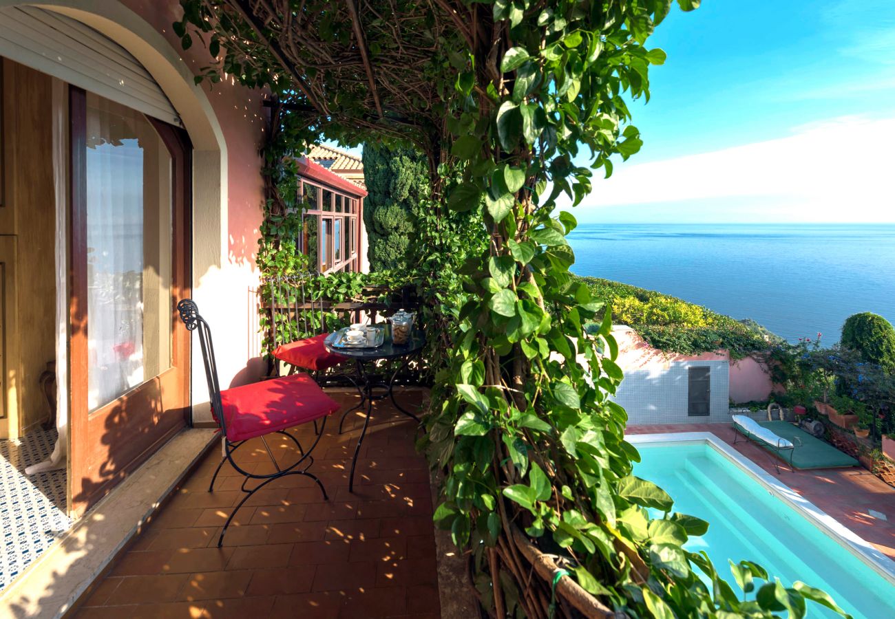 Villa in Taormina - Premium villa with pool in Taormina, Sicily - 10 pax