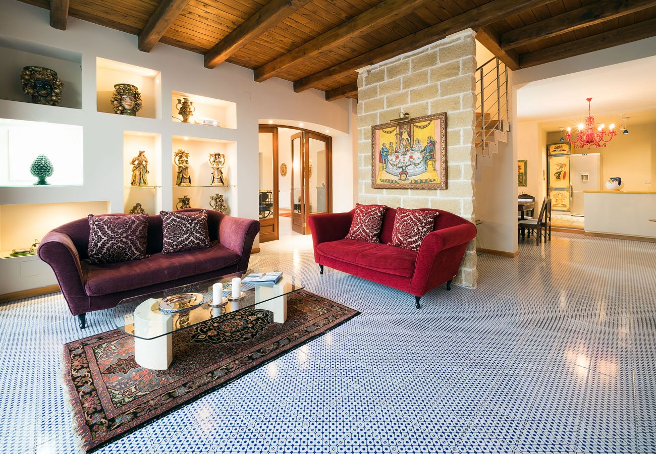 Villa in Taormina - Premium villa with pool in Taormina, Sicily - 10 pax