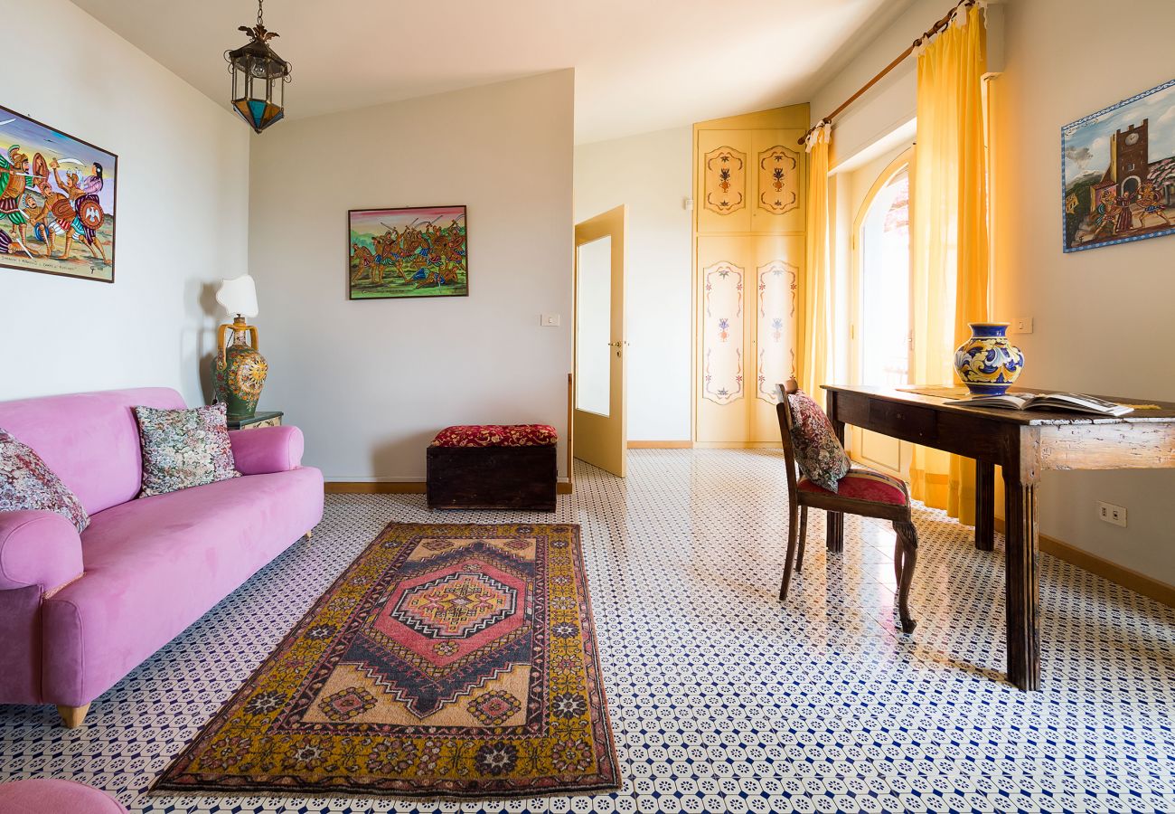 Villa in Taormina - Premium villa with pool in Taormina, Sicily - 10 pax