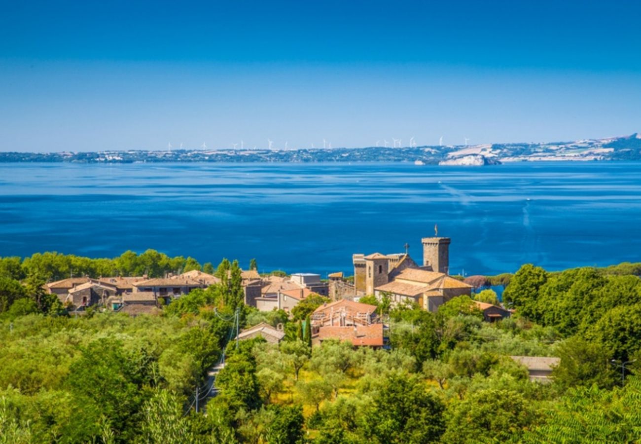 House in Bolsena - Olivella - House with view on the lake and Pool 