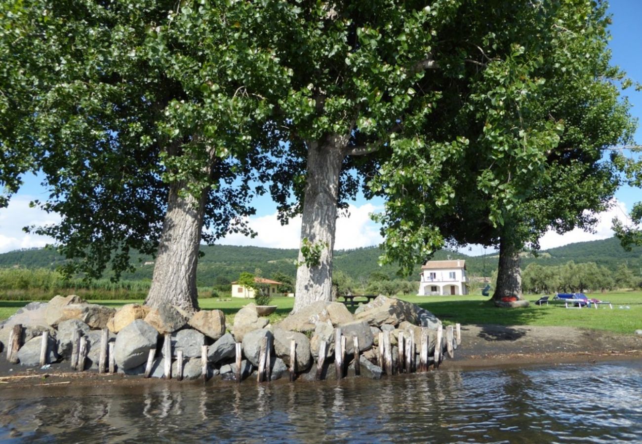 Apartment in Bolsena - Thesan - Apartment directly on the lake