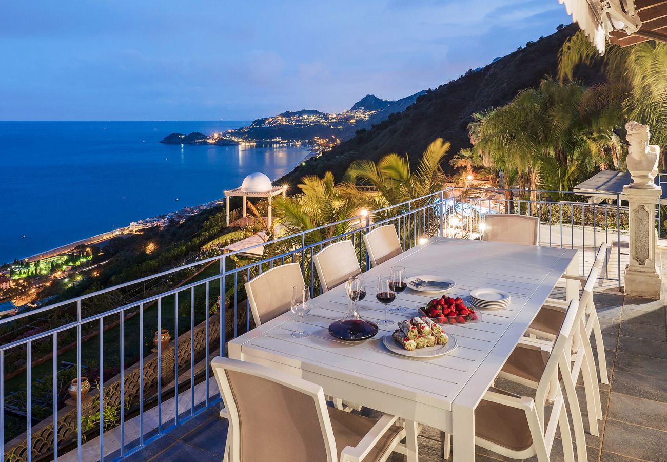 Villa in Letojanni - Premium villa with pool in Taormina, Sicily - 8 pax