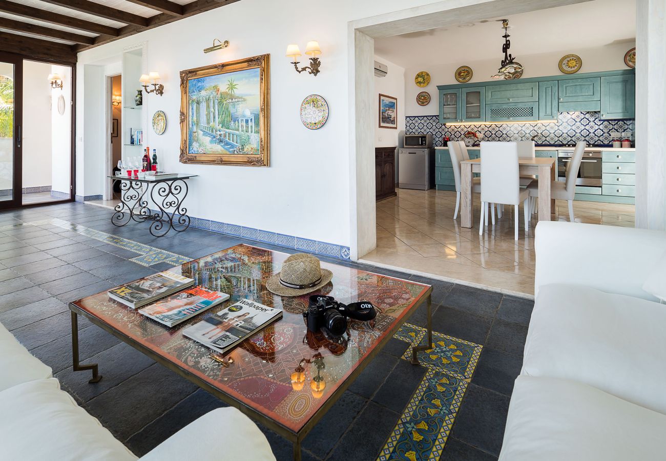 Villa in Letojanni - Premium villa with pool in Taormina, Sicily - 8 pax