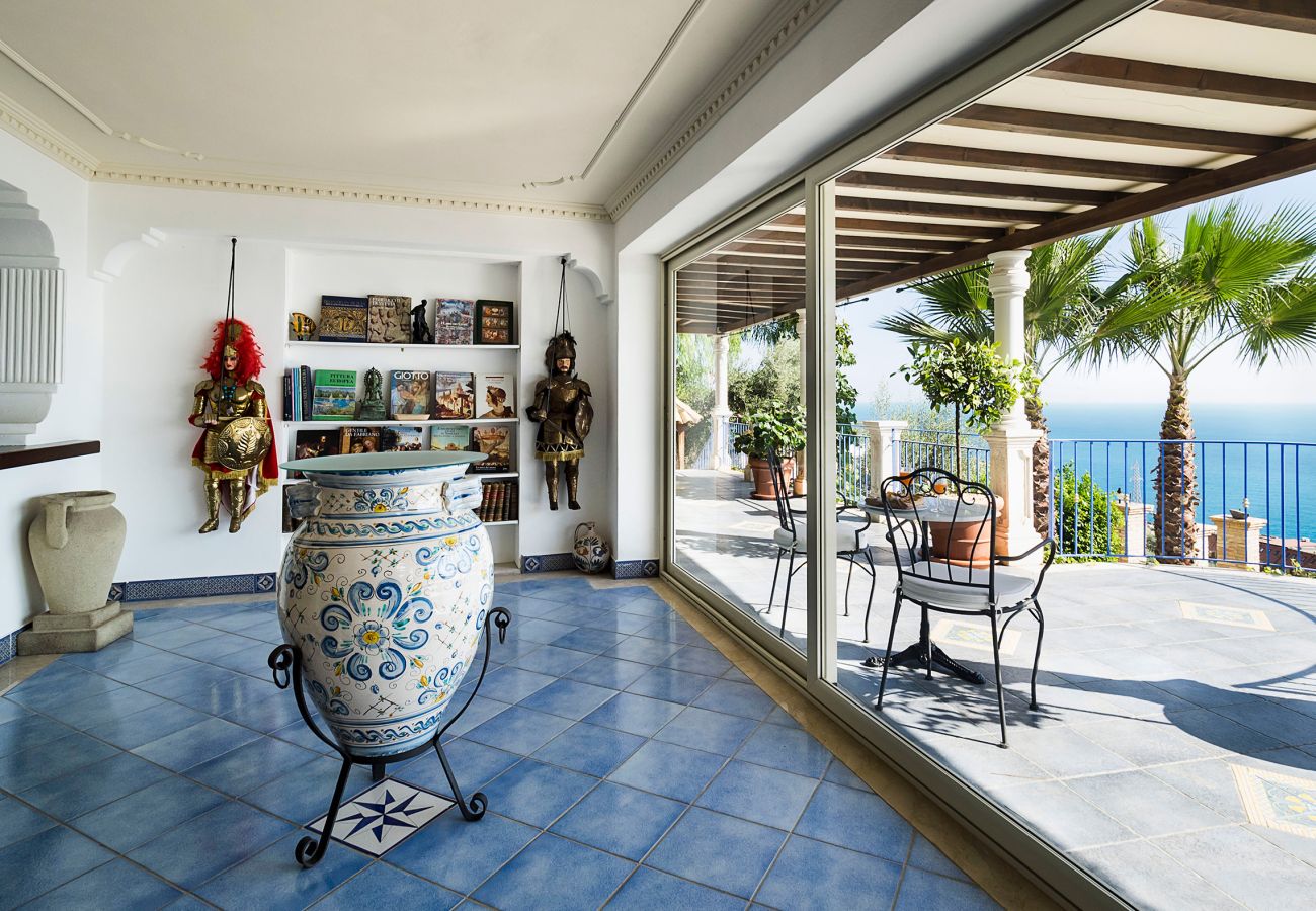 Villa in Letojanni - Premium villa with pool in Taormina, Sicily - 8 pax