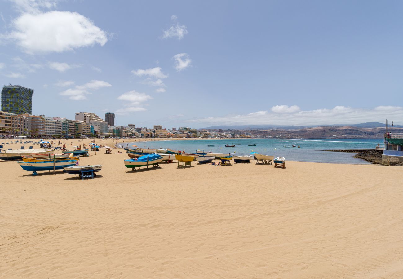 House in Las Palmas de Gran Canaria - Apartment with great  Balcony at the sea by CanariasGetaway