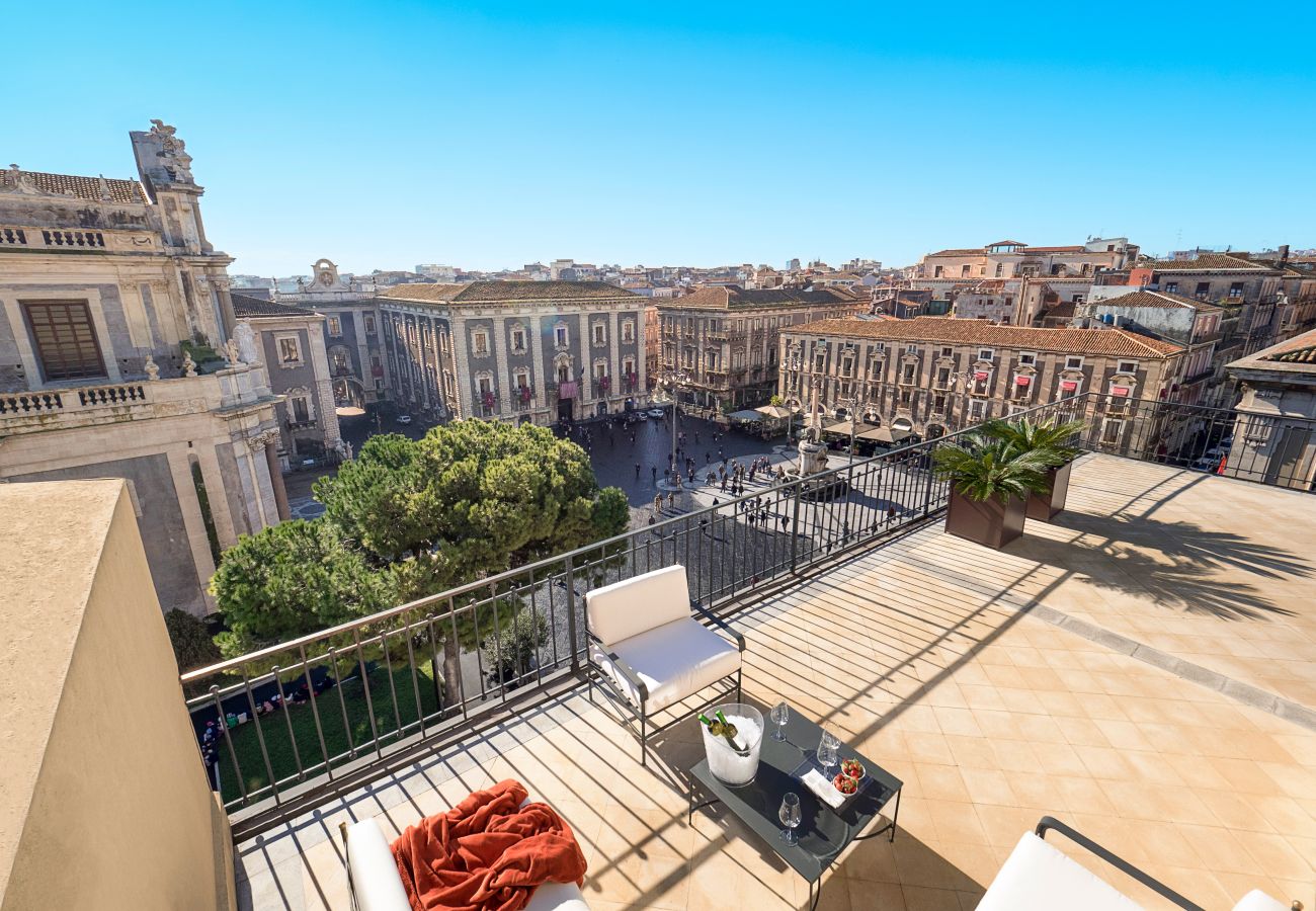 Apartment in Catania - Luxury apartment with terrace in the historical centre of Catania, Sicily