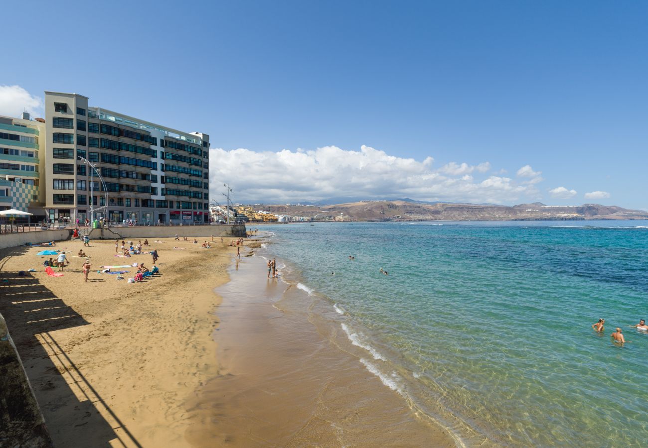 Studio in Las Palmas de Gran Canaria - Comfy on the beach By CanariasGetaway