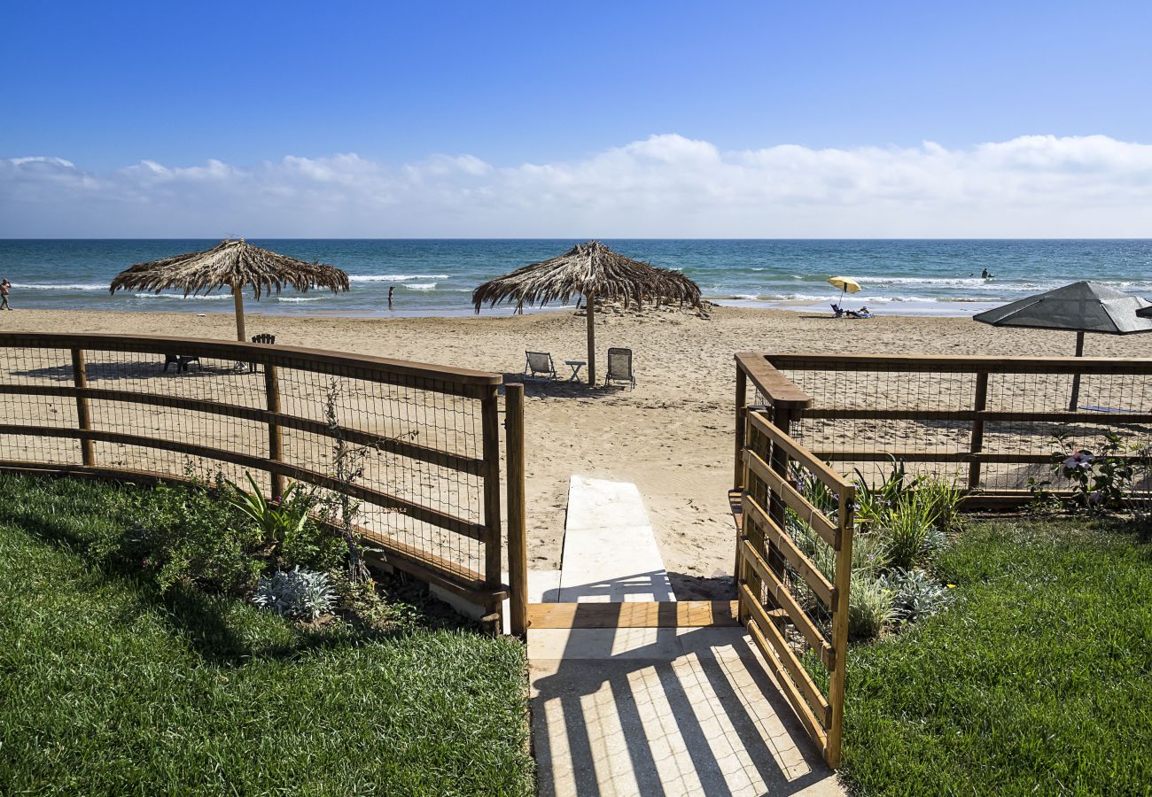 Apartment in Donnalucata - Beach front holiday apartment in Ragusa, Sicily -  Morgana