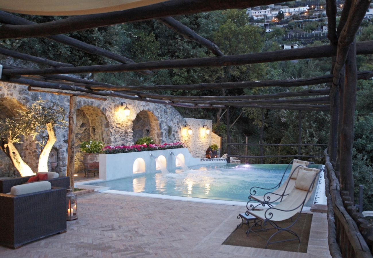 Villa in Amalfi - Villa Alba di Amalfi - With infinity pool and sea