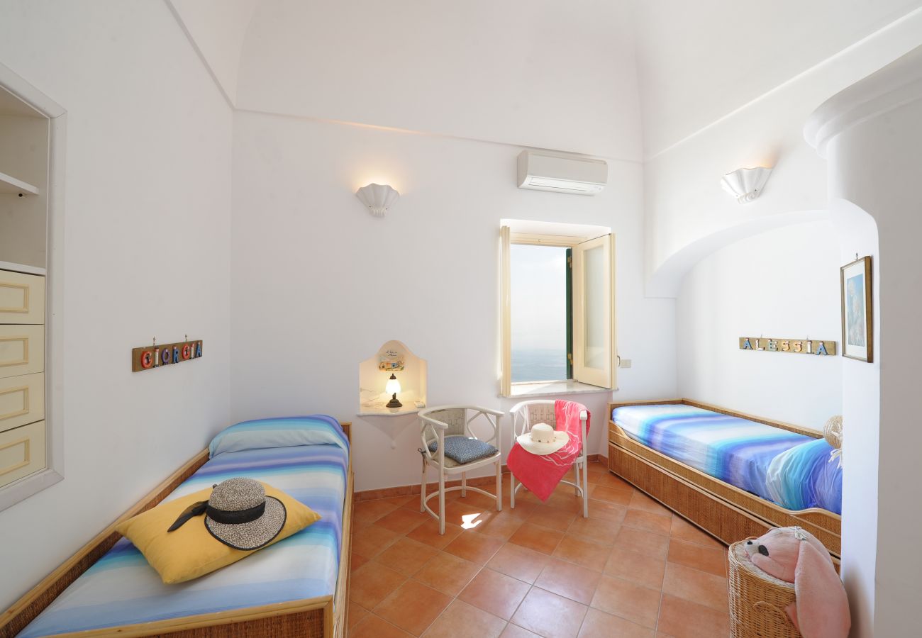 Villa in Praiano - Casa Alessia - Big terrace on the sea, ideal for large families