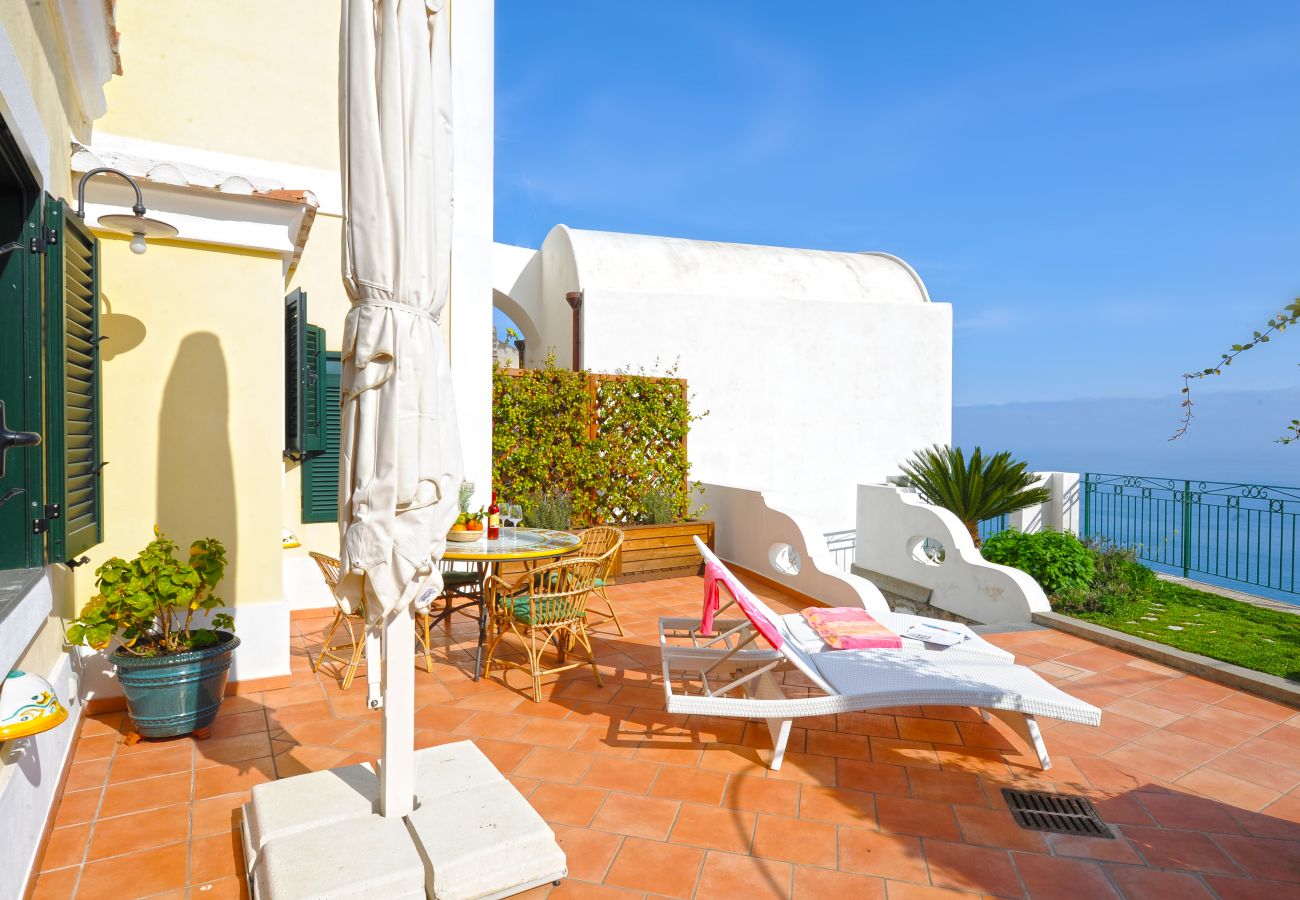 Villa in Praiano - Casa Alessia - Big terrace on the sea, ideal for large families