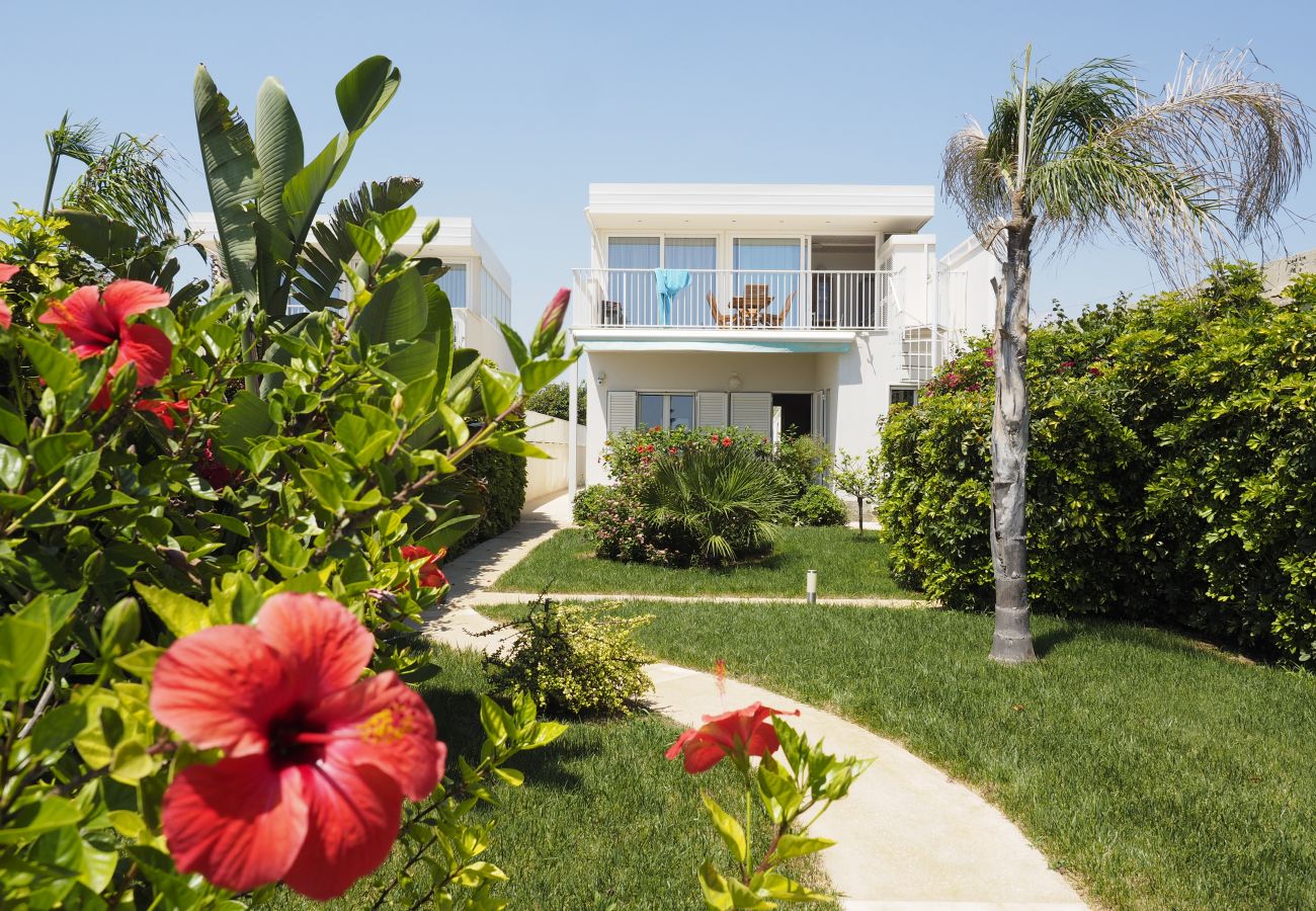 Villa in Donnalucata - Fabulous seafront villa in Donnalucata, Sicily