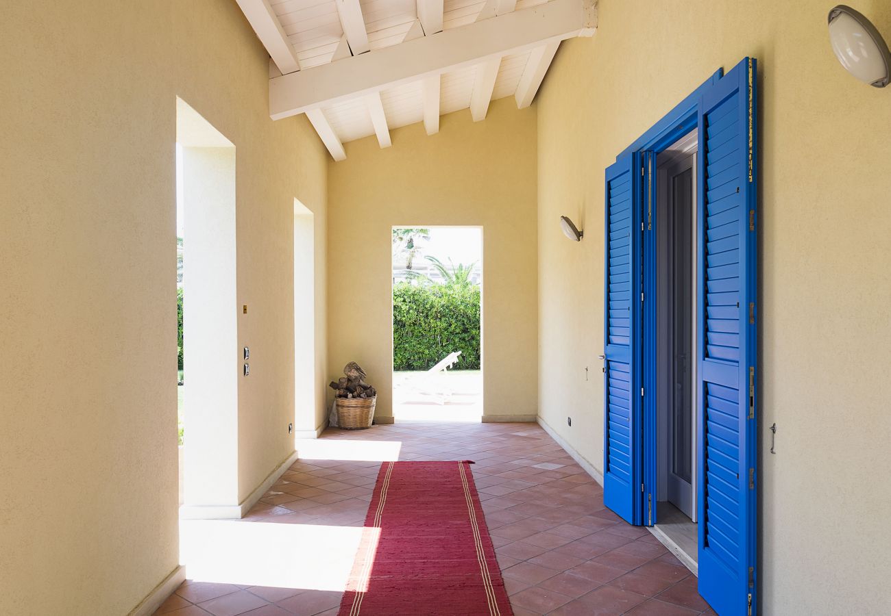 Villa in Augusta - Seafront villa with pool in the Noto Valley, Sicily South-East - 8 pax