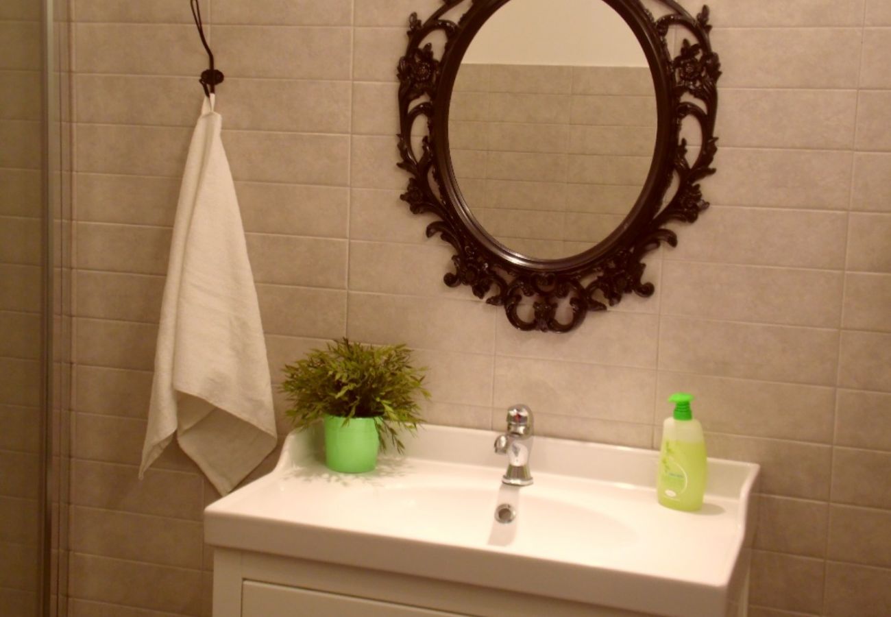 bathroom of the holiday apartment Artume on Lake Bolsena