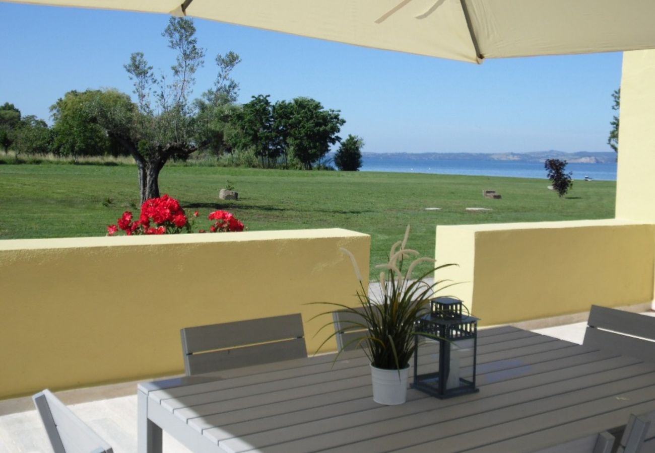 oudoor seating area on the terrace on Lake Bolsena