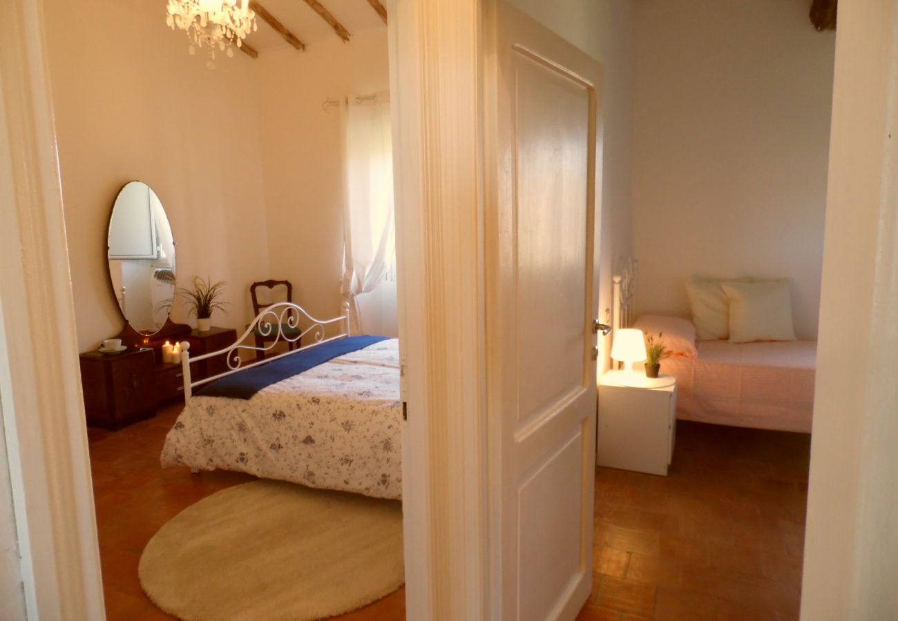 bedrooms in the country house Vallalta in Montefiascone