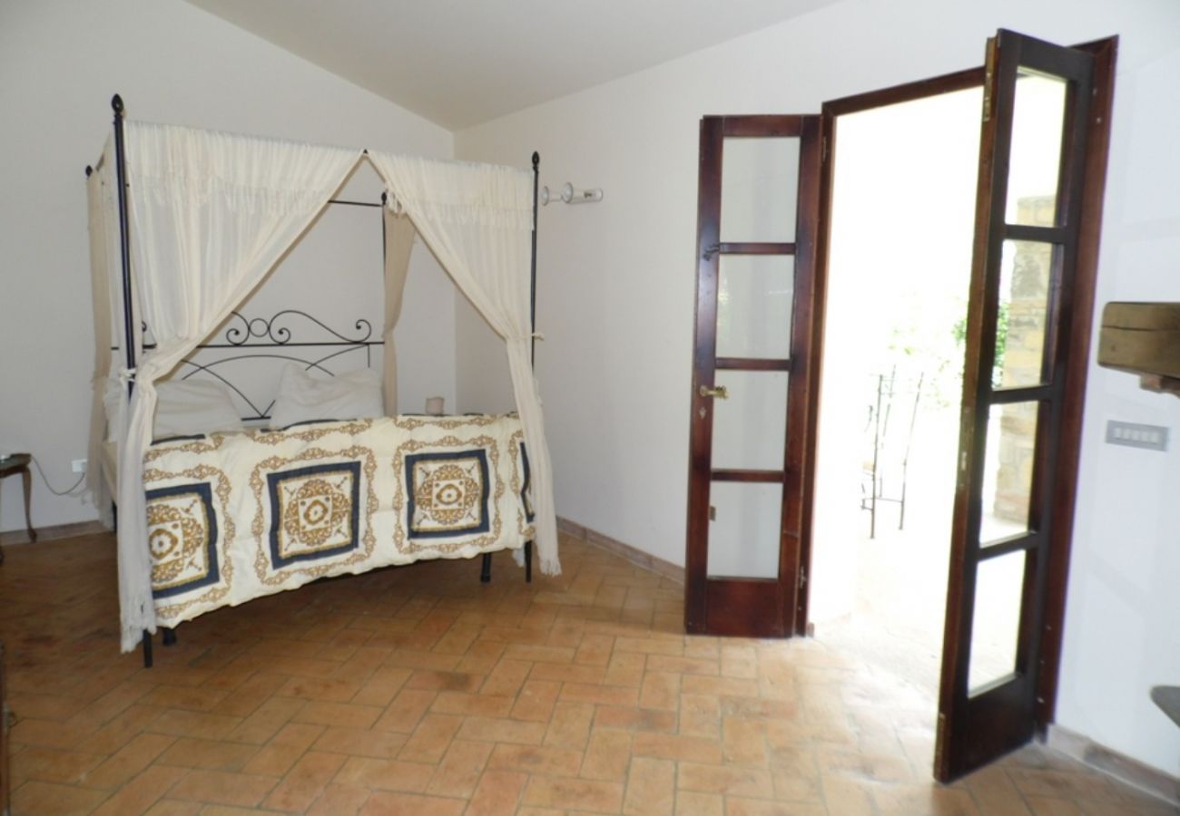 House in Bolsena - Casetta sul Lago- Directly on the Lake