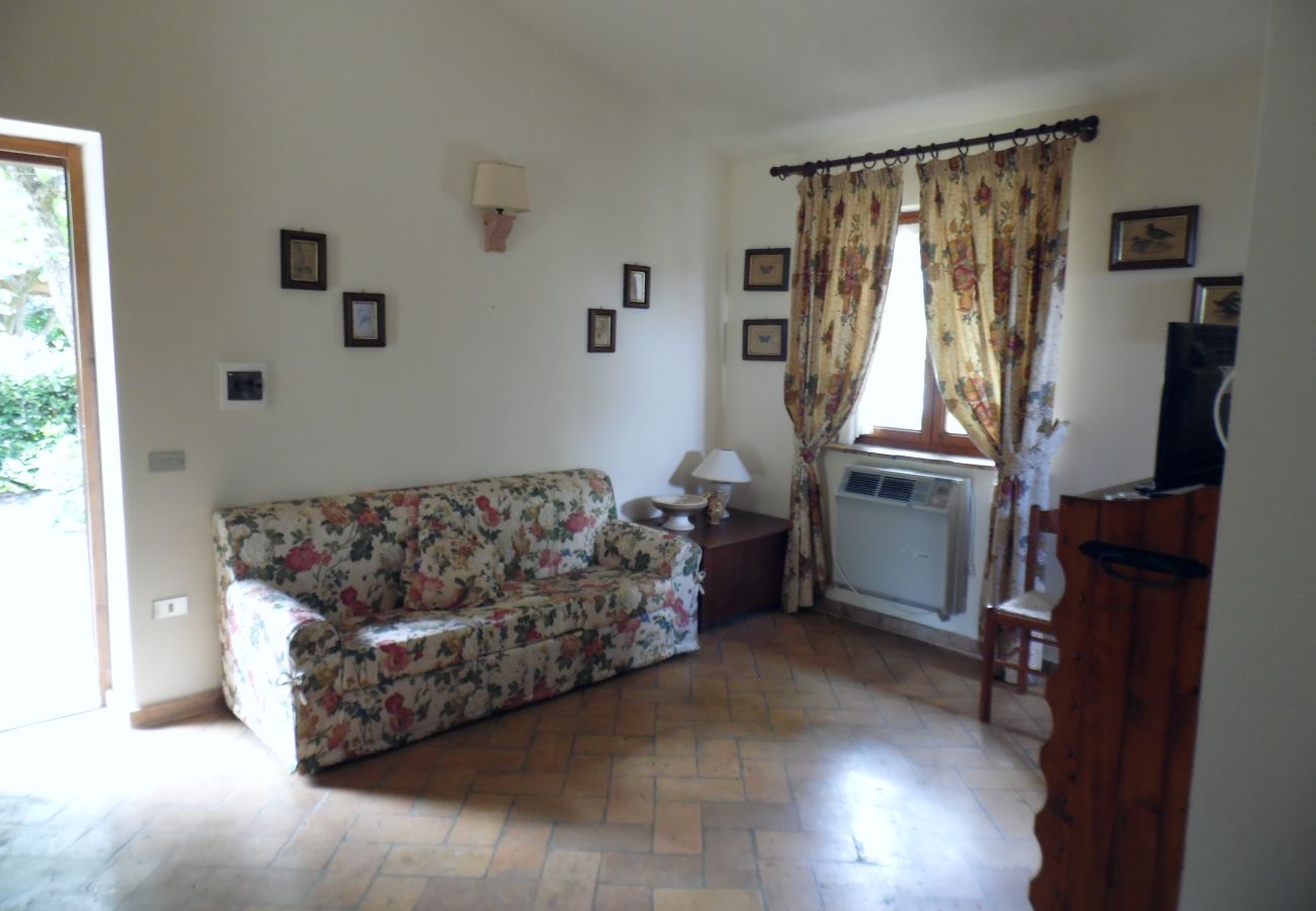 House in Bolsena - Casetta sul Lago- Directly on the Lake