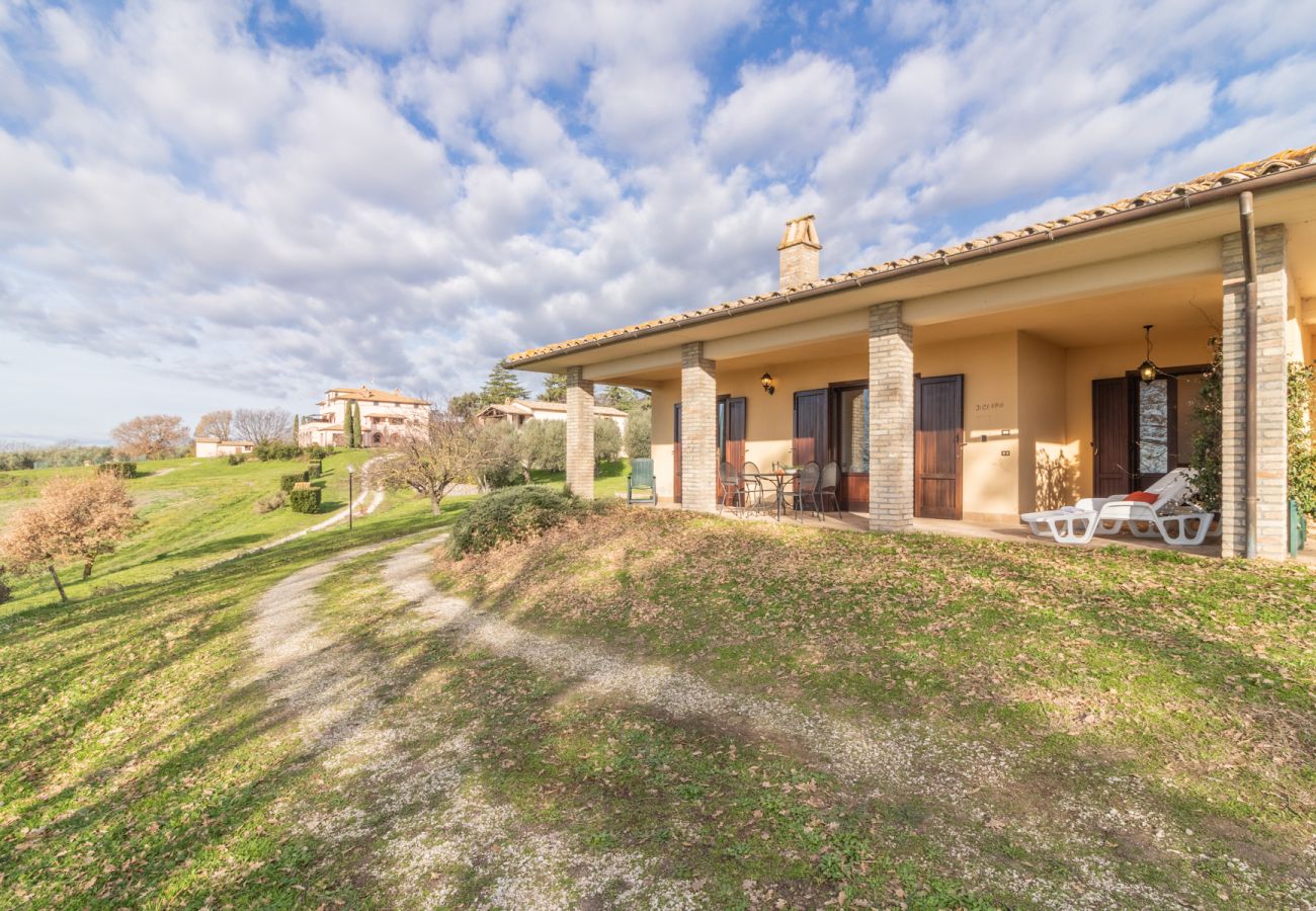 Apartment in Bolsena - Poderaccio - Cerro