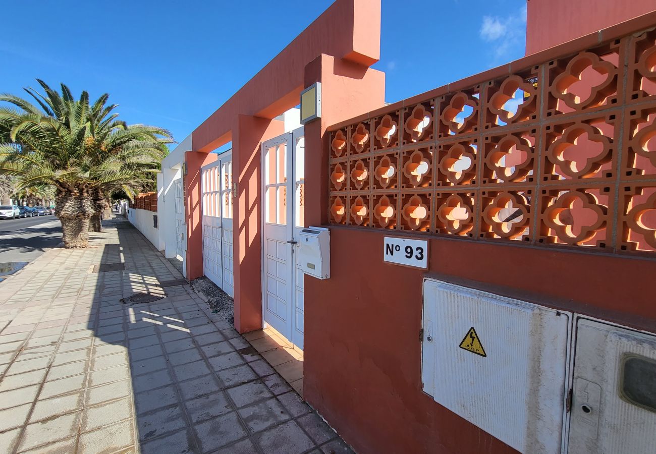 Villa in Corralejo - Long Beach with pool By CanariasGetaway 