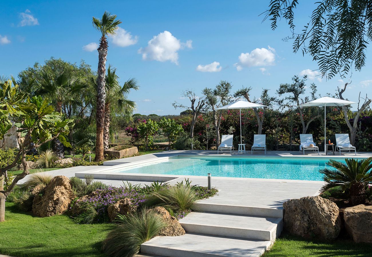 Villa in Paceco - Villa with pool, 450 metres from sea, near Trapani, Sicily - 14 pax