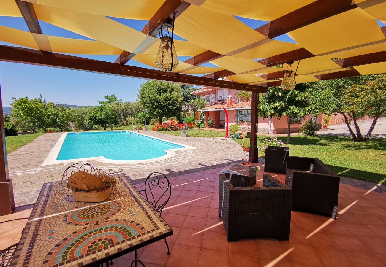 Apartment in Bolsena - Villa Montesegnale