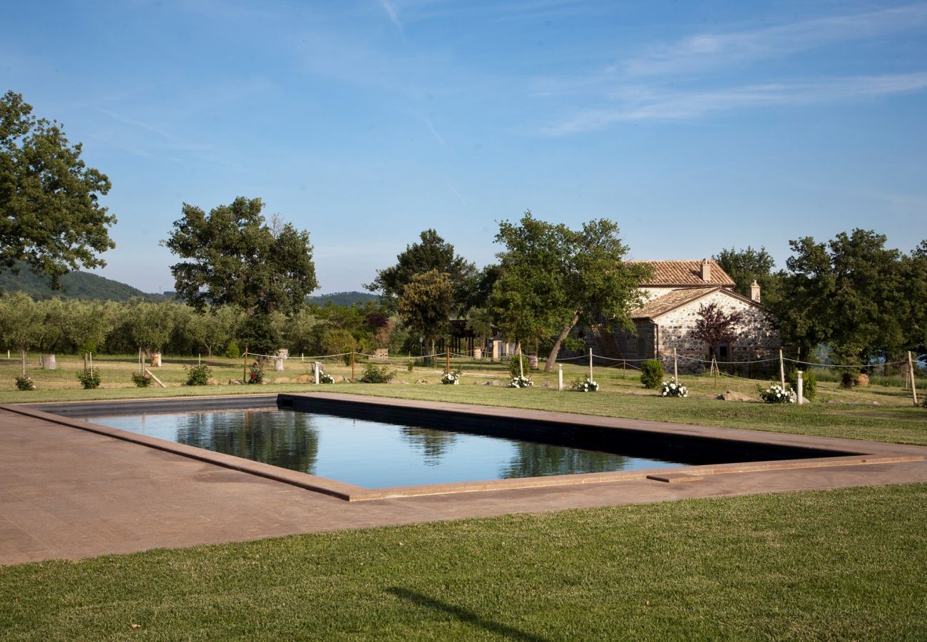 Apartment in Bolsena - Casa Vecchia - with Saltwater- Pool!