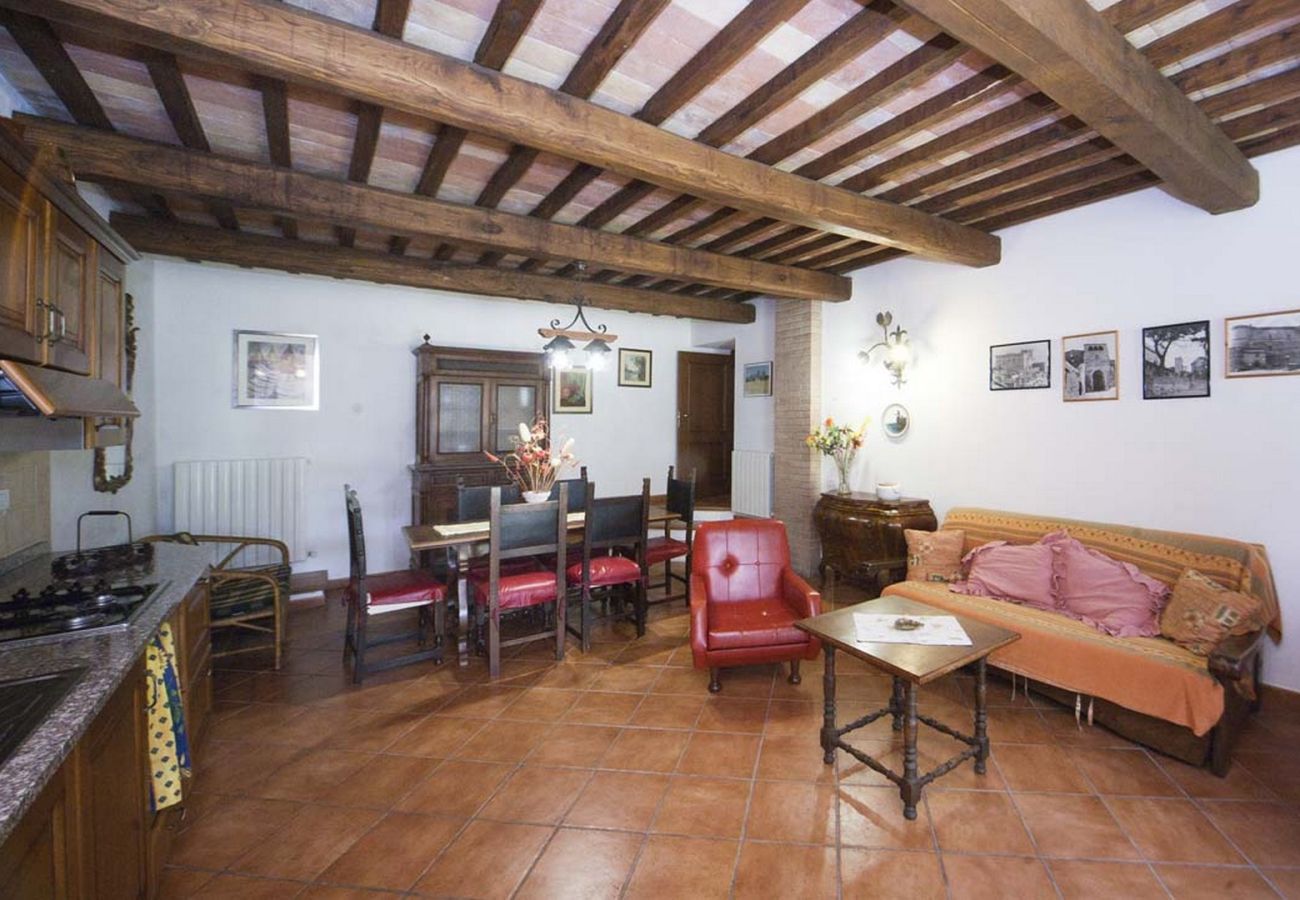 Apartment in Bolsena - Birichino - A Dream for 2 with Slatwaterpool!