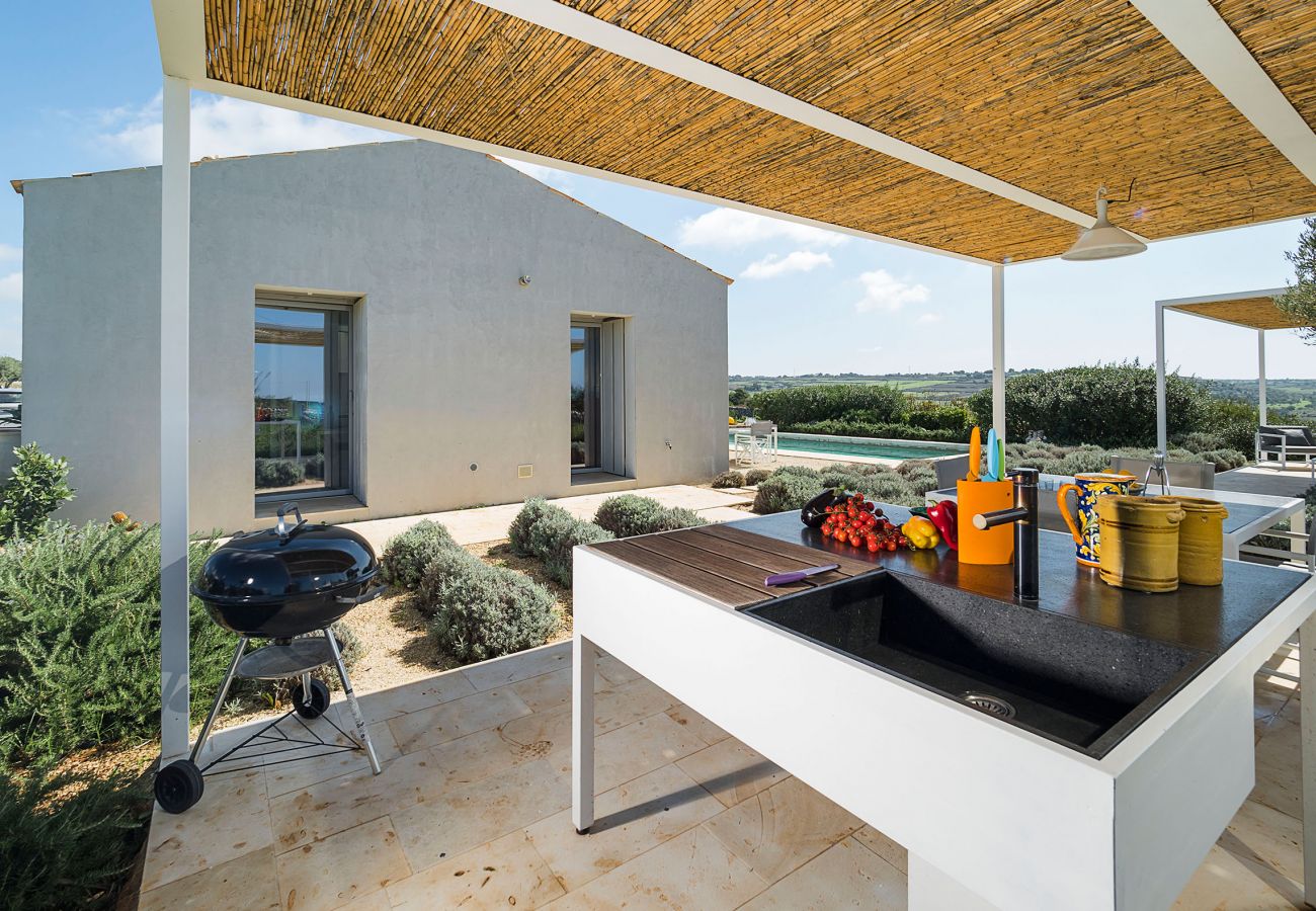 Villa in Ragusa - Designer country villa with pool in Ragusa, Sicily