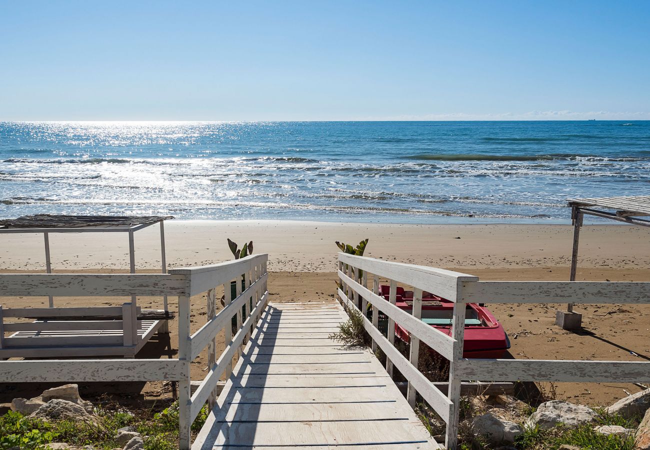 Villa in Ispica - Beach front villa in Ispica, Sicily