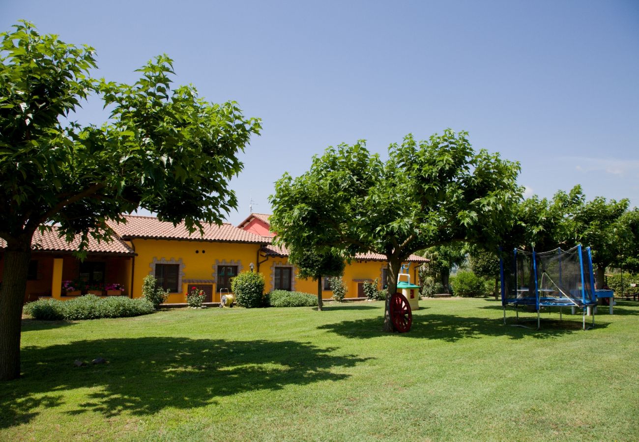 farm holiday by Lake Bolsena