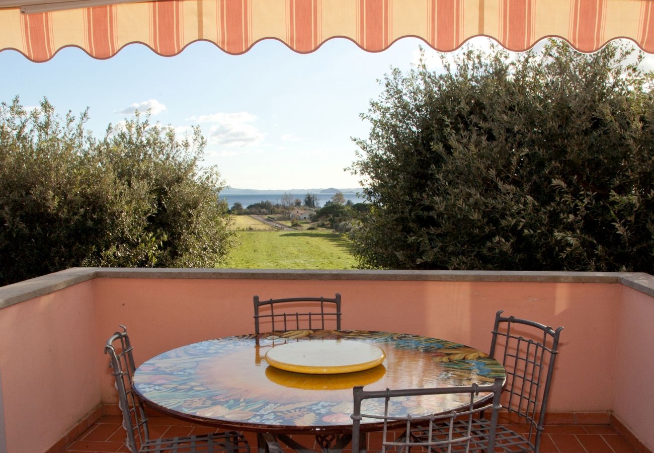 Apartment in Bolsena - Casa Contadino-Holiday Appartment with view on the lake