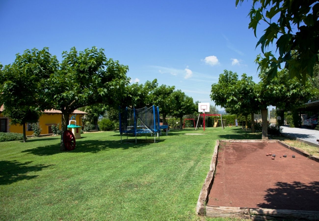 House in Bolsena - Casa Fenile - Holiday house with view on the Pool and beach