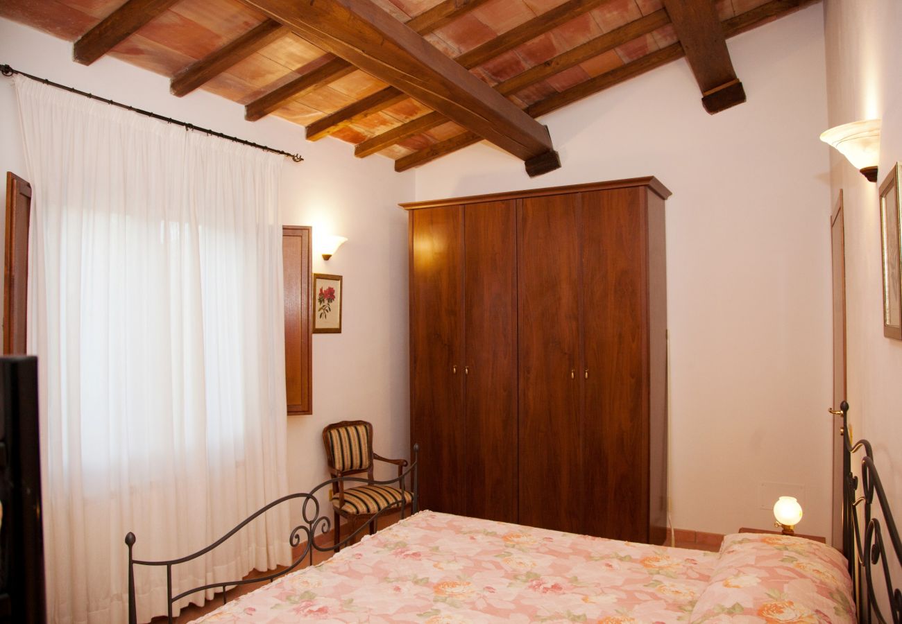 Apartment in Bolsena - Carolina - Holiday Appartment - Relaxing with Pool and beach