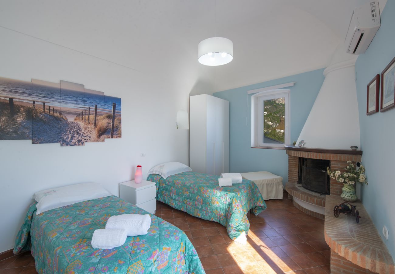 House in Praiano - Casa Punta Paradiso - Quiet and panoramic house with sea view