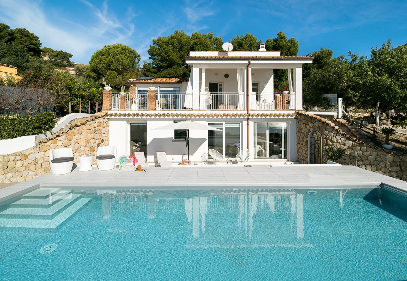 Villa in Licata - Luxury villa with pool