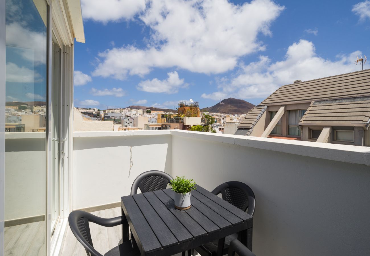 House in Las Palmas de Gran Canaria - Penthouse+Terrace city seaview By CanariasGetaway 