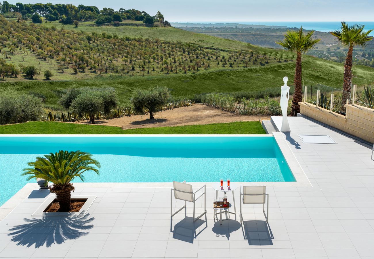 Villa in Ribera - Luxury villa with pool situated near Ribera, Agrigento, Sicily – 6 pax