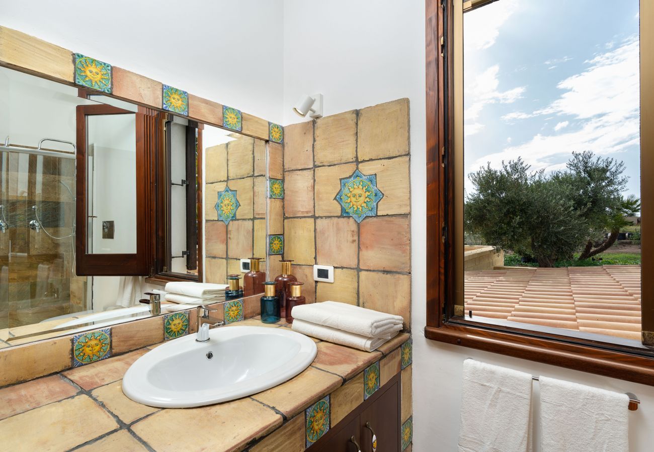 Villa in Ribera - Luxury villa with pool situated near Ribera, Agrigento, Sicily – 6 pax