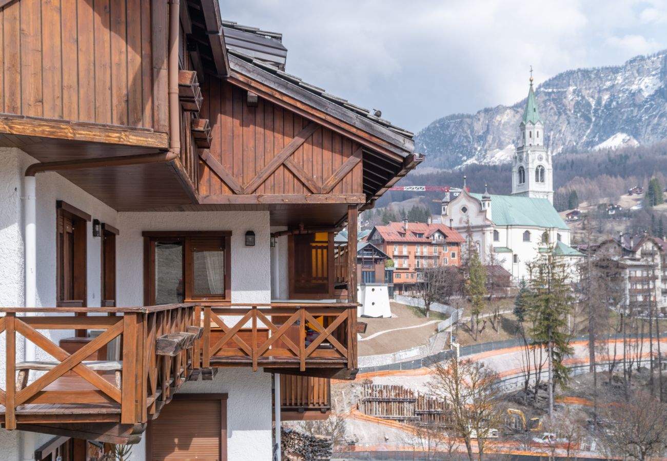 House in Cortina d´Ampezzo - Cortina Lodge R&R